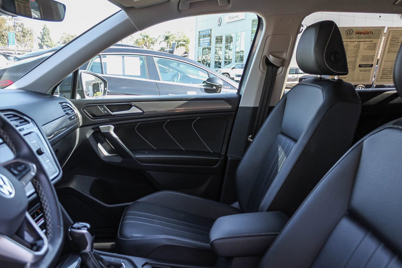 Used 2024 Volkswagen Tiguan Wolfsburg Edition image 18