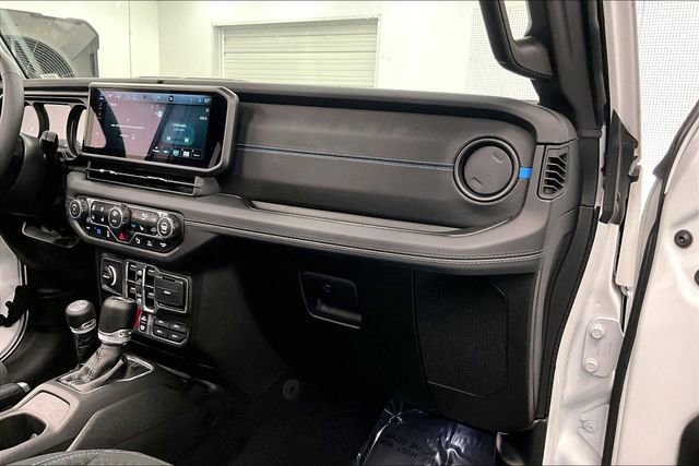 Used 2025 Jeep Wrangler Unlimited Rubicon 4xe w/ Safety Group image 19