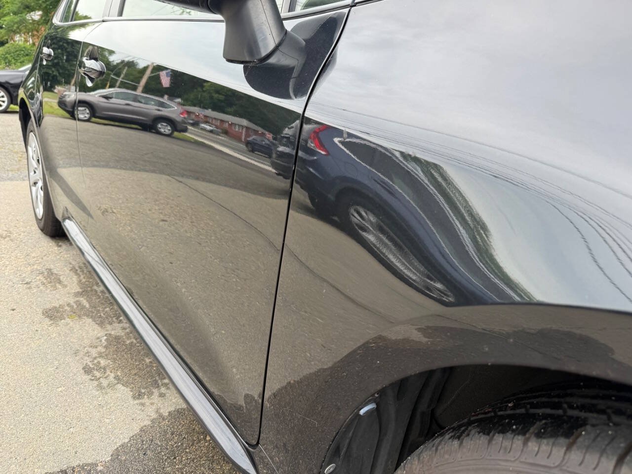 Used 2020 Toyota Corolla LE FWD image 26