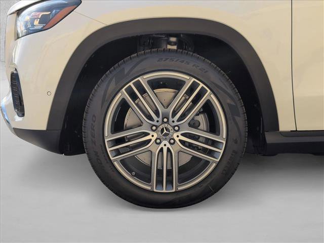 New 2026 Mercedes-Benz GLS 450 4MATIC image 10