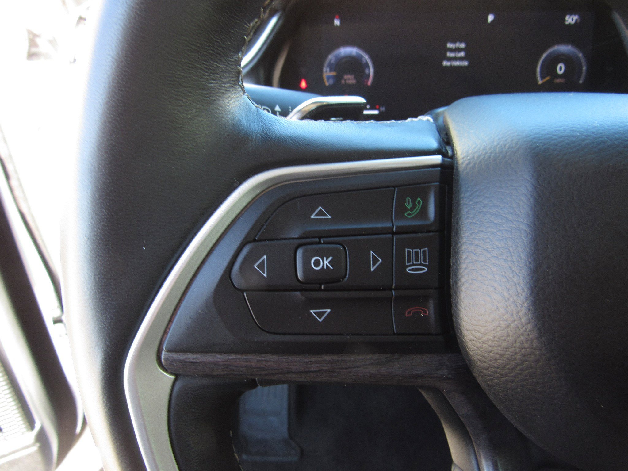 Used 2021 Jeep Grand Cherokee L Limited image 28