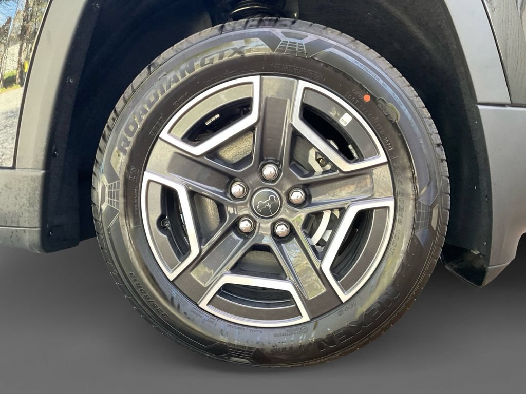New 2026 Jeep Cherokee Laredo AWD/4WD image 16