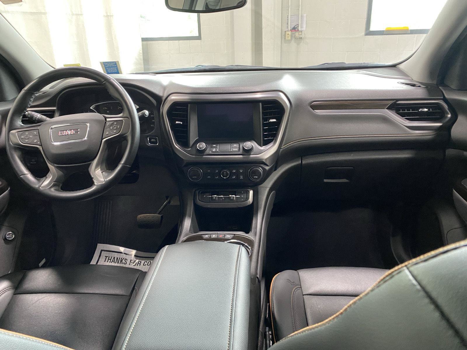 Used 2023 GMC Acadia AT4 w/ Preferred Package AWD/4WD image 14