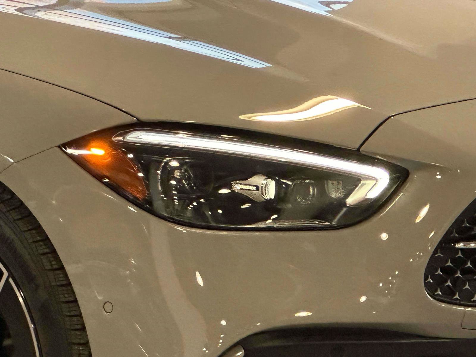 Used 2025 Mercedes-Benz C 300 4MATIC Sedan image 7