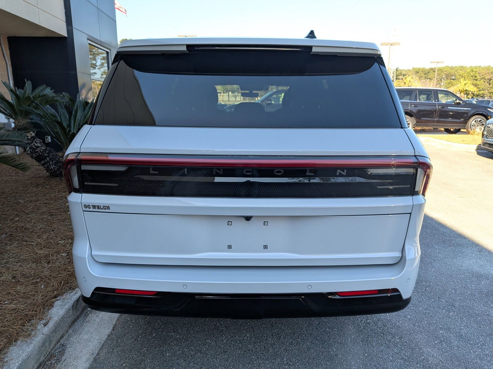 Certified 2025 Lincoln Navigator Black Label image 6