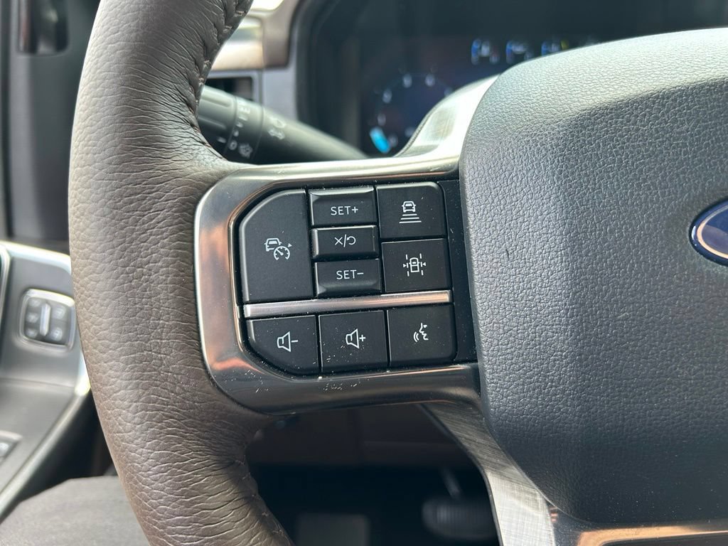 Certified 2025 Ford F150 King Ranch AWD/4WD image 23