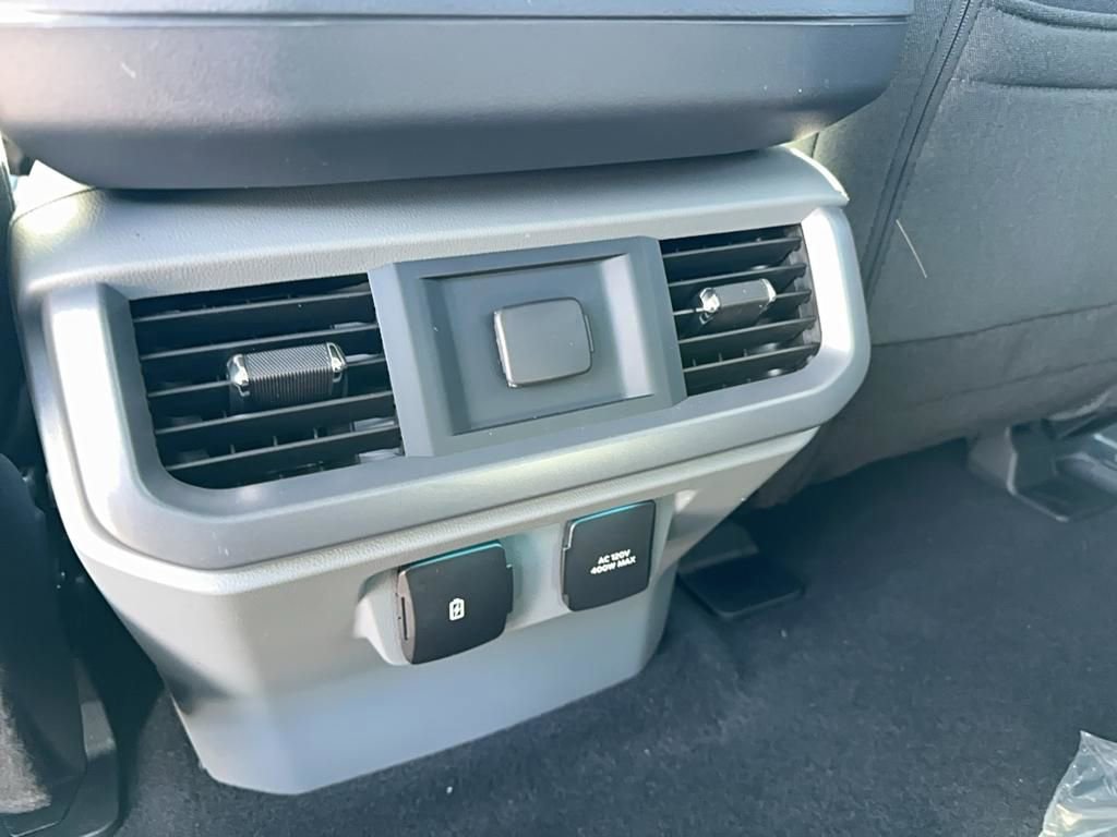 New 2025 Ford F150 XLT w/ Equipment Group 302A MID image 37