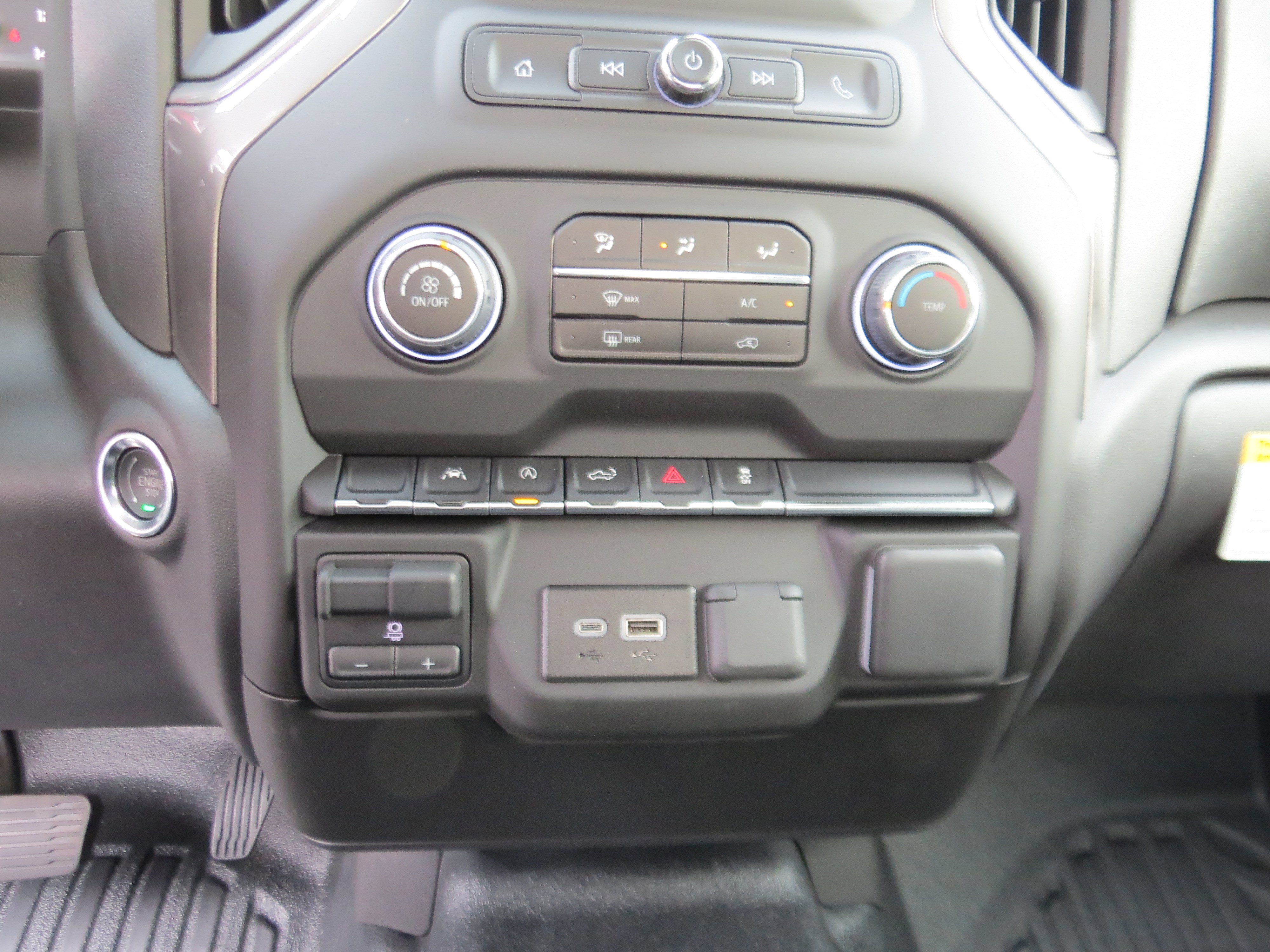 New 2025 Chevrolet Silverado 1500 W/T w/ WT Value Package image 22