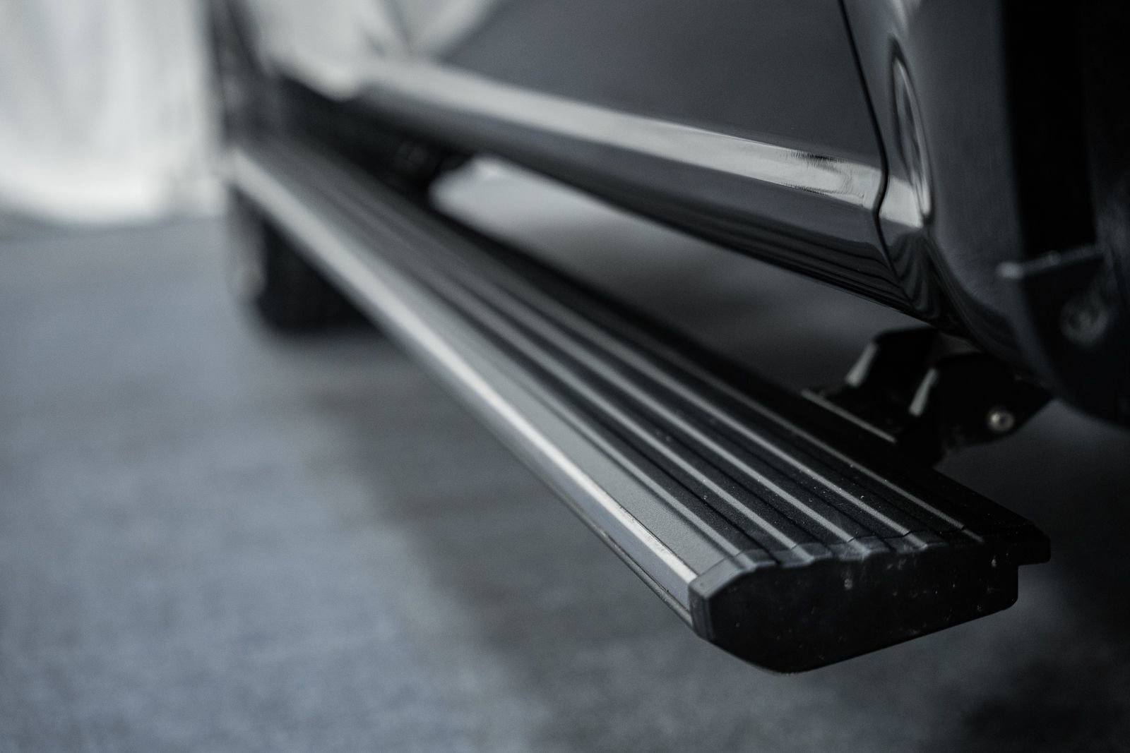 Used 2023 Ford F150 Lariat w/ Equipment Group 502A High image 23