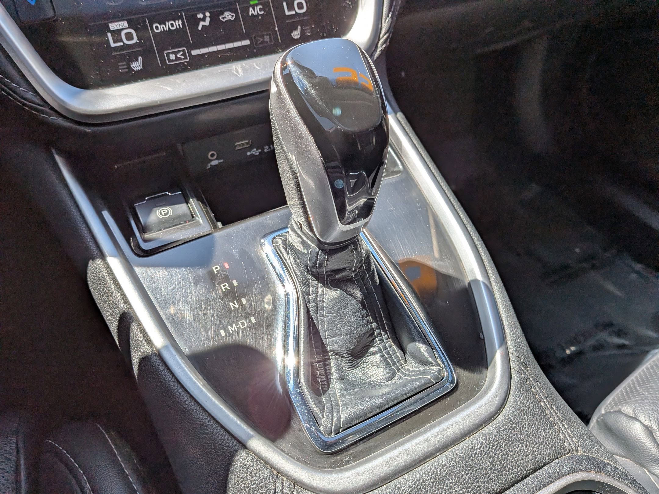 Used 2022 Subaru Outback Limited AWD/4WD image 21