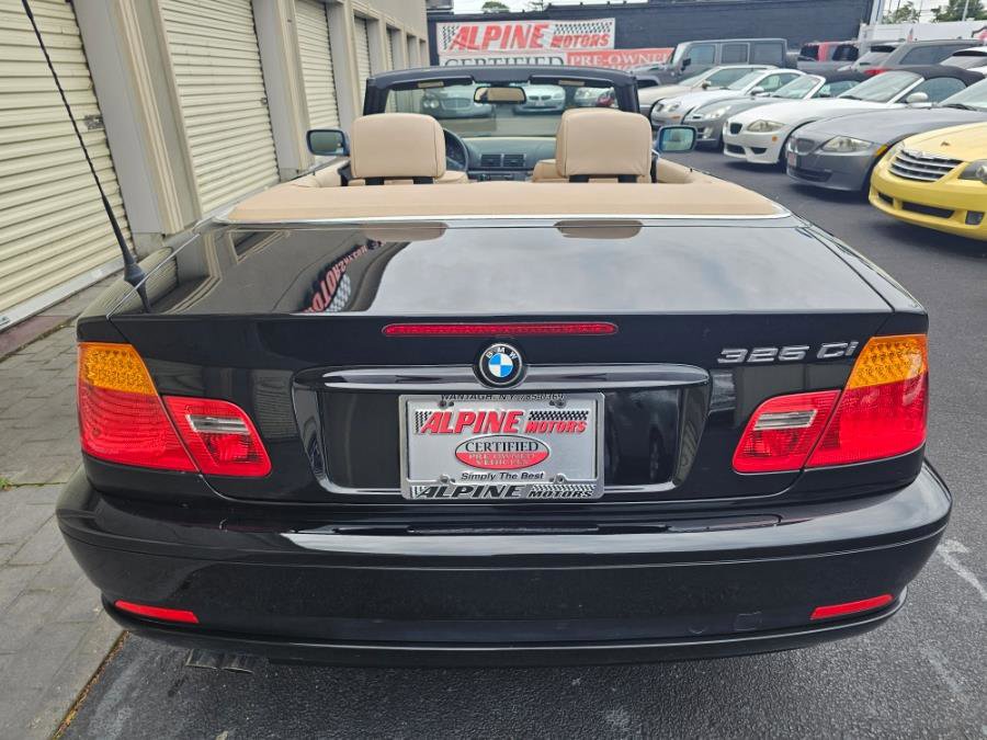 Used 2004 BMW 325Ci Convertible image 29