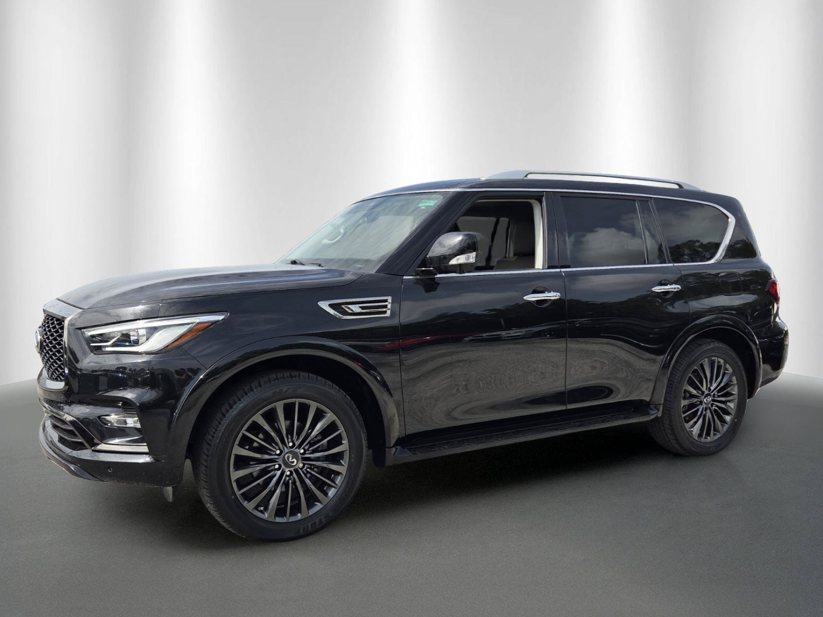 Used 2023 INFINITI QX80 Premium Select w/ All-Season Package AWD/4WD image 3