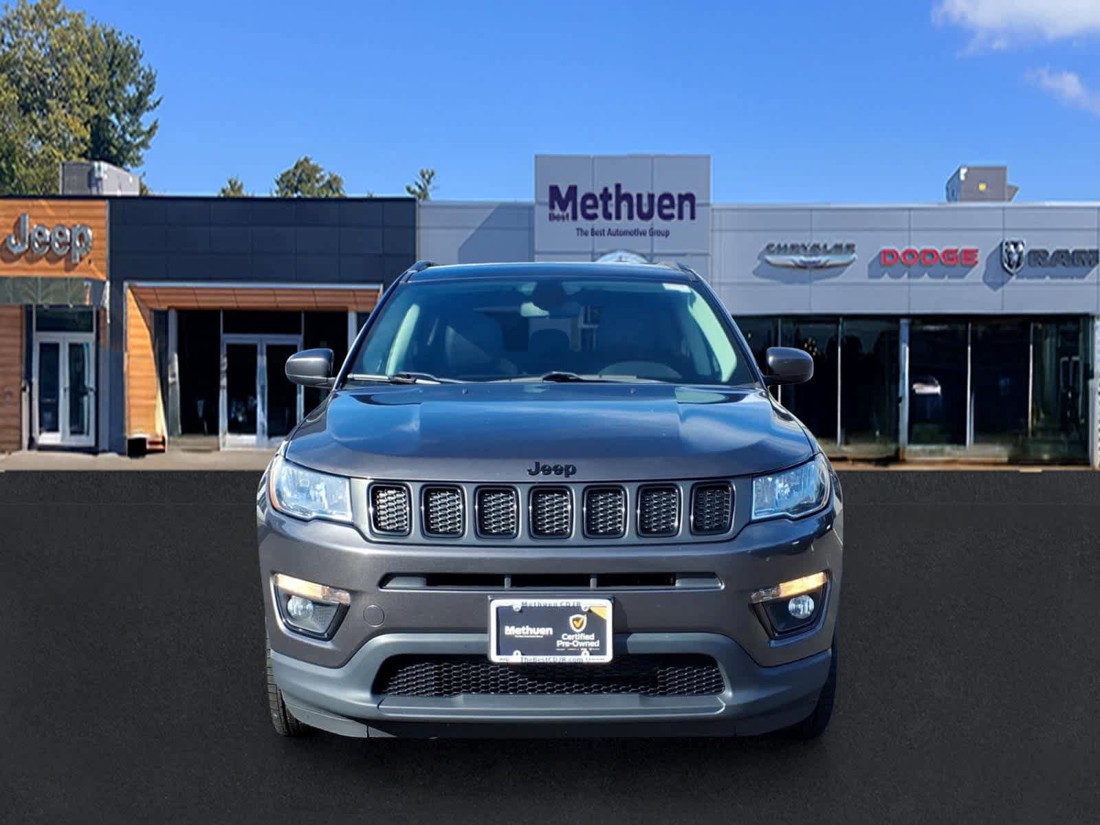 Used 2020 Jeep Compass Latitude AWD/4WD image 10