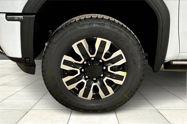 New 2026 GMC Sierra 3500 Denali Ultimate image 8