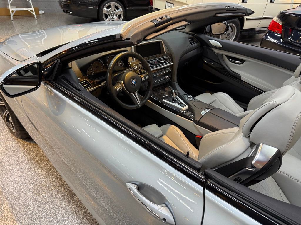 Used 2014 BMW M6 Convertible image 12