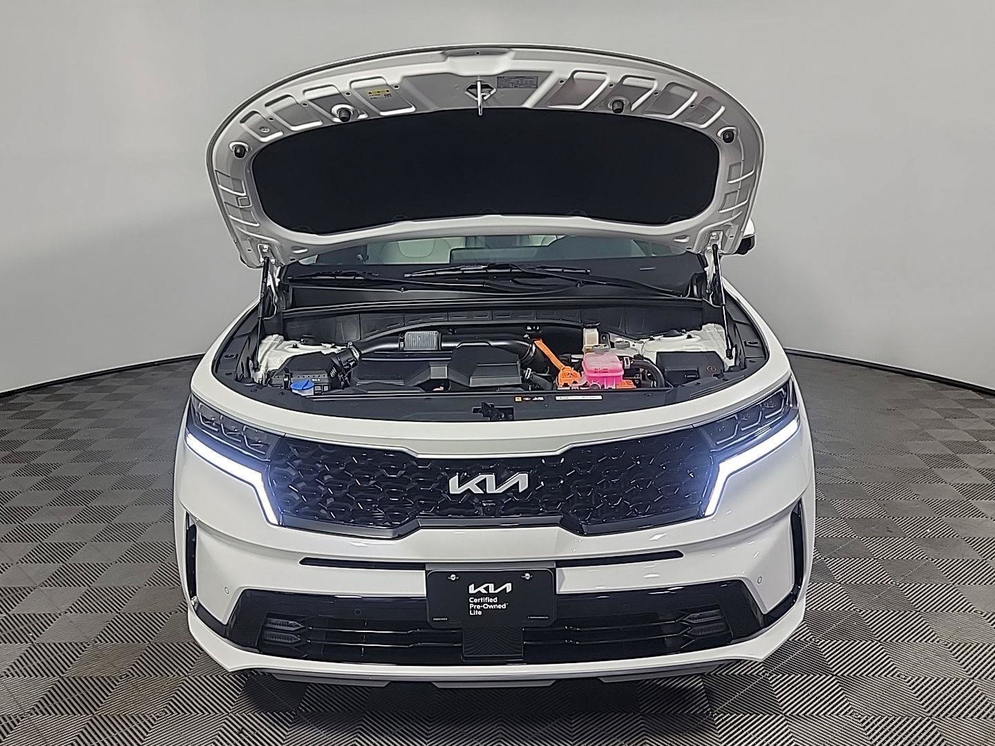 Certified 2023 Kia Sorento SX Prestige AWD/4WD image 14
