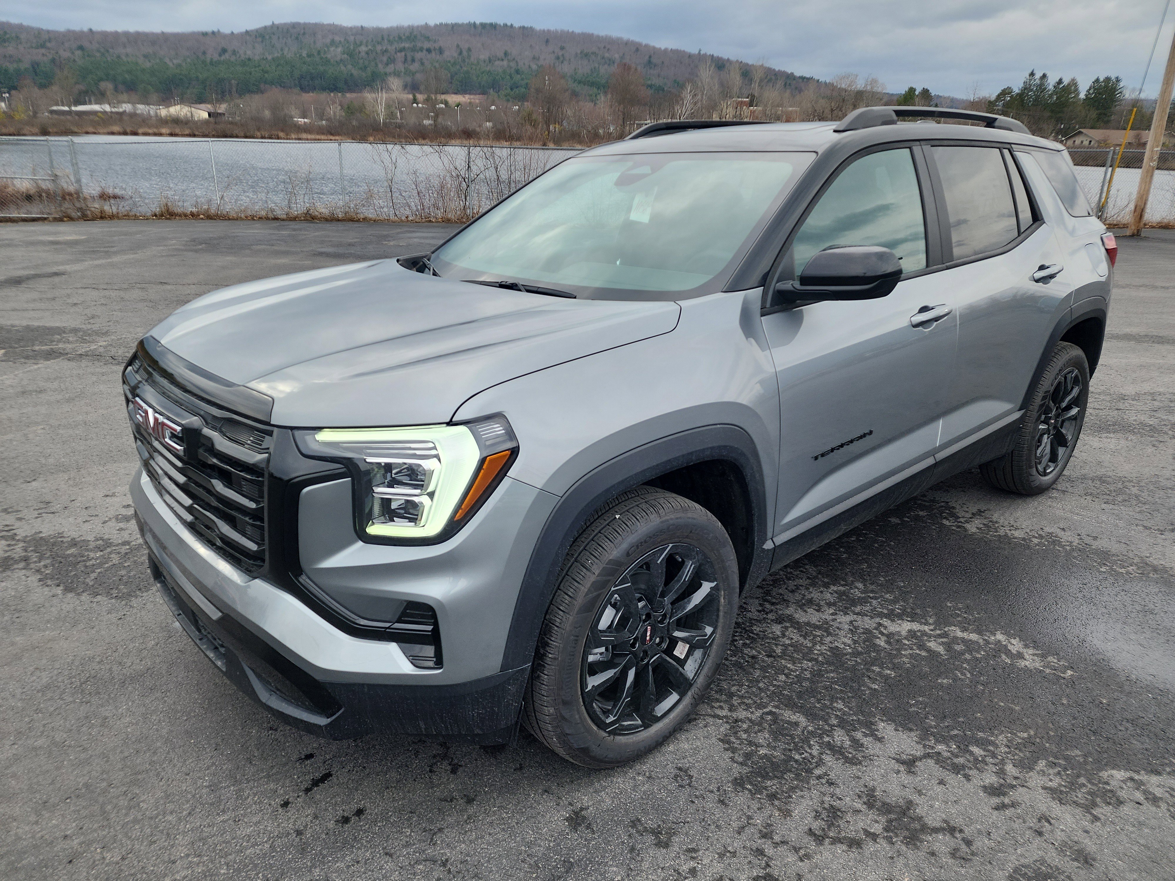 New 2026 GMC Terrain Elevation image 4