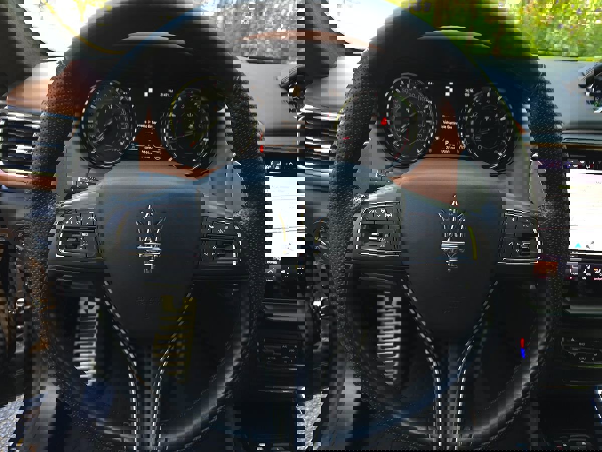 Used 2022 Maserati Ghibli GT image 28