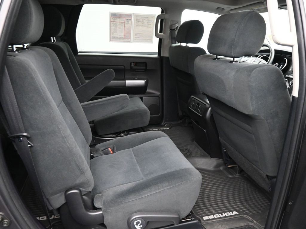 Used 2022 Toyota Sequoia TRD Sport image 13