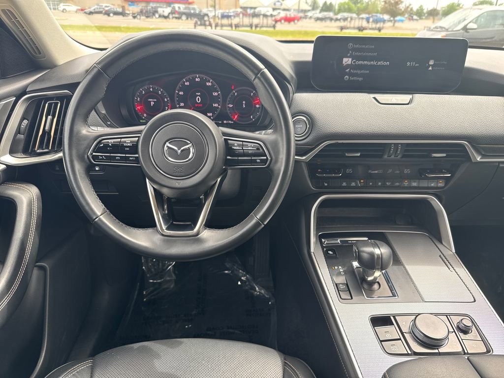 Used 2024 MAZDA CX-90 Plug-In Hybrid w/ Preferred AWD/4WD image 18