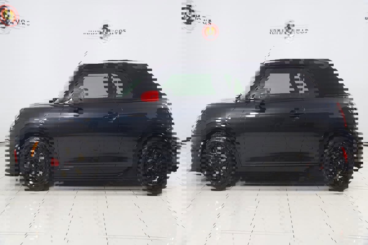 Used 2025 MINI Cooper John Cooper Works image 29