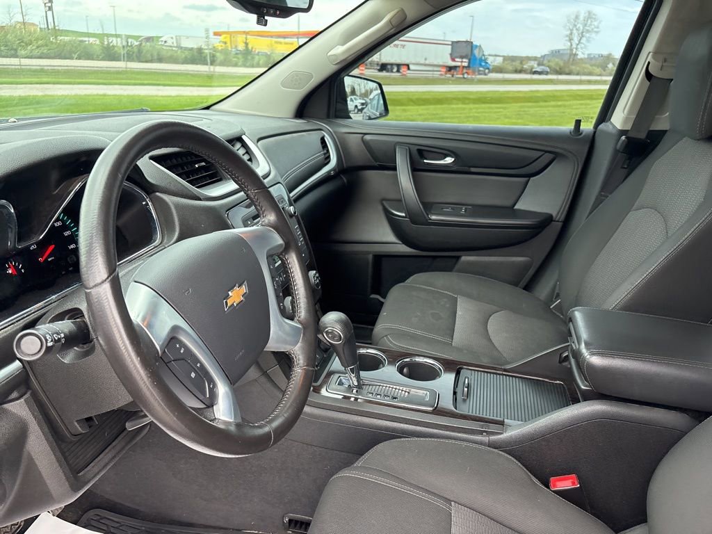 Used 2016 Chevrolet Traverse LT w/ Style and Technology Package AWD/4WD image 29
