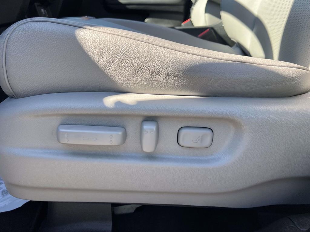 Used 2023 Honda Passport EX-L image 18