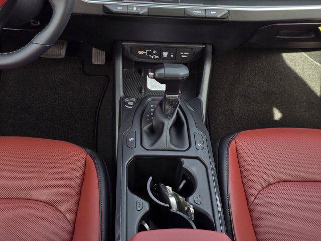 New 2026 Kia K4 GT-Line Turbo w/ GT-Line Premium Package FWD image 16