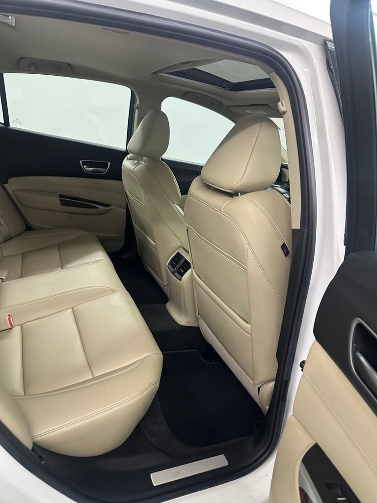 Used 2019 Acura TLX FWD image 28