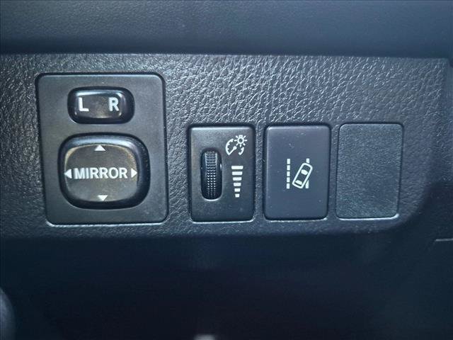 Used 2017 Toyota RAV4 LE w/ Carpet Mat Package FWD image 16