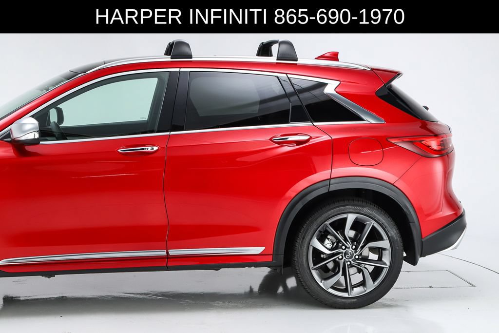 Used 2023 INFINITI QX50 Sensory w/ Accent Package FWD image 4