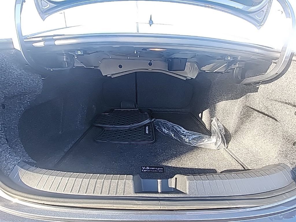 Certified 2023 Volkswagen Jetta S image 23