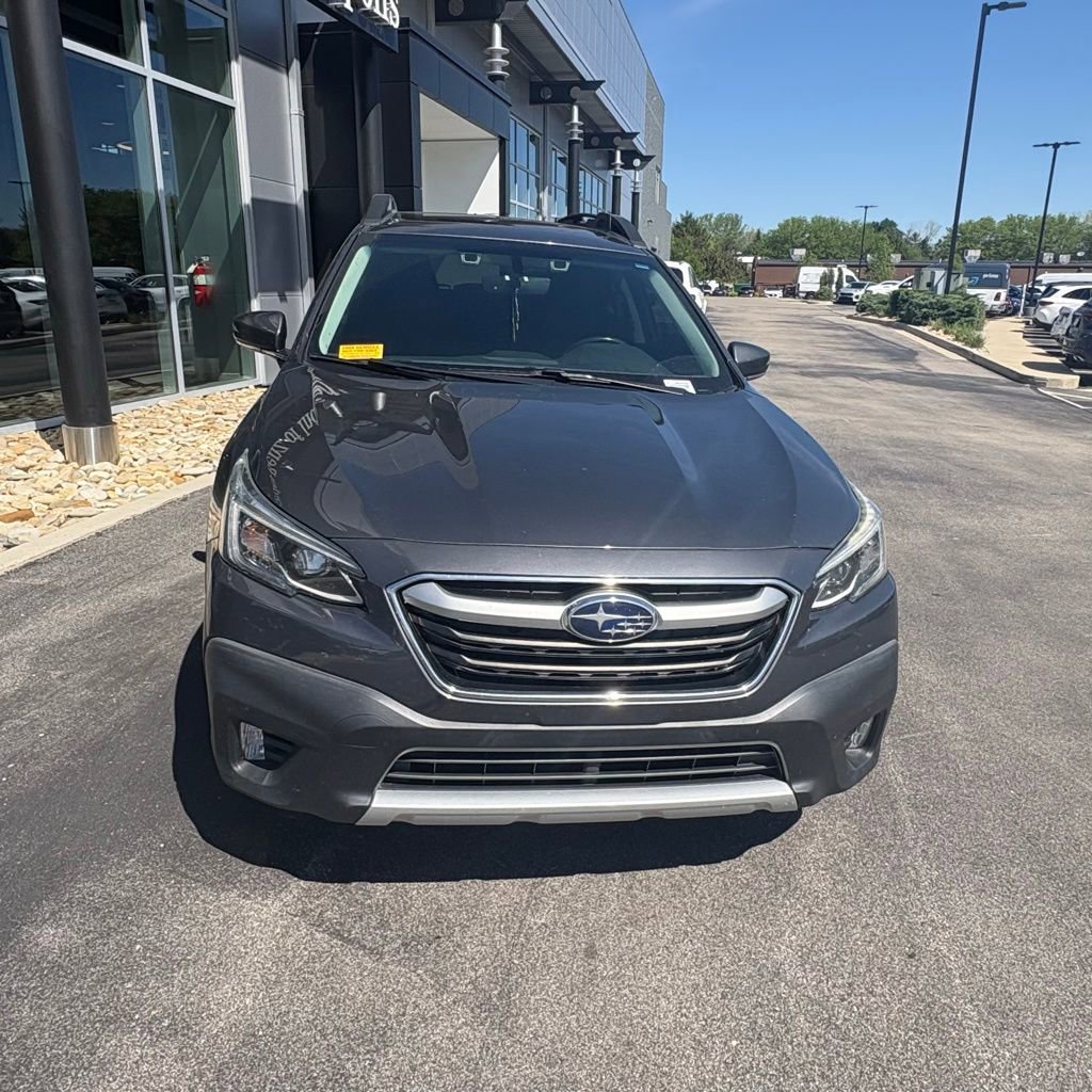 Used 2020 Subaru Outback Limited AWD/4WD image 3