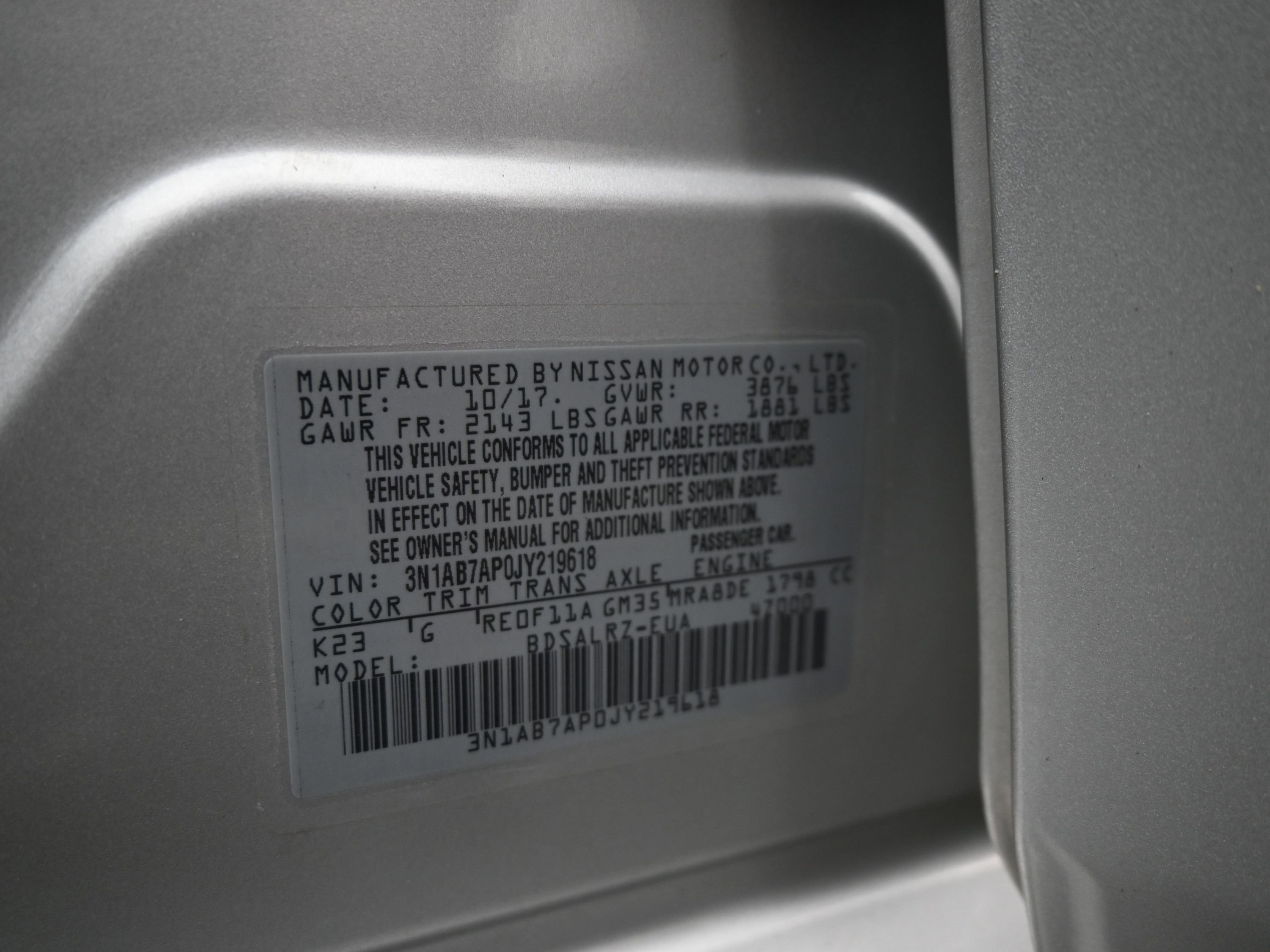 Used 2018 Nissan Sentra SR w/ Technology Package image 17