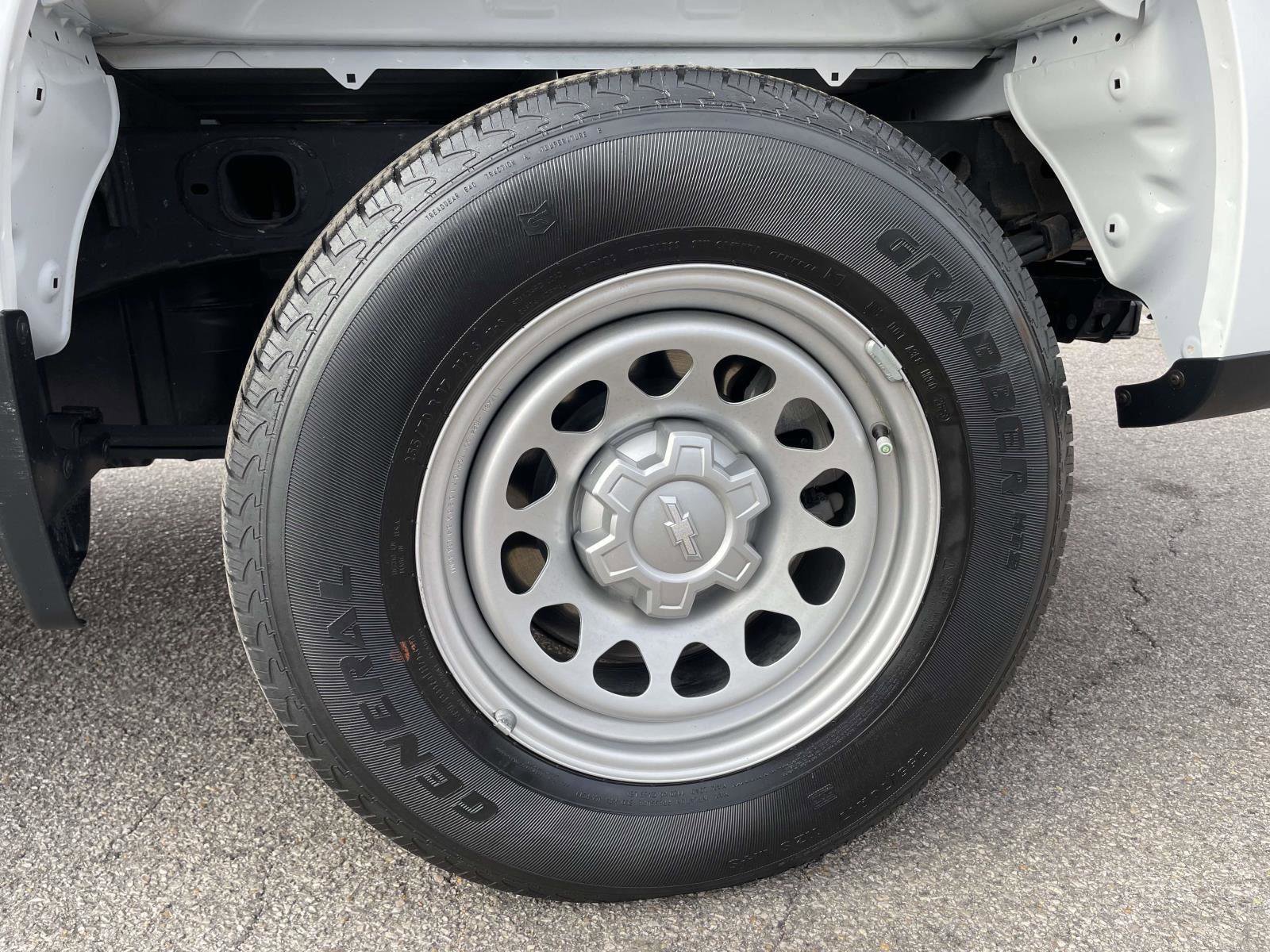 Used 2023 Chevrolet Silverado 1500 W/T w/ WT Value Package image 27