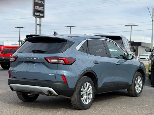 Used 2023 Ford Escape Active w/ Tech Pack #2 image 38