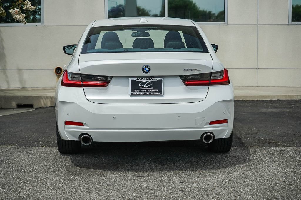 Used 2024 BMW 330e image 5