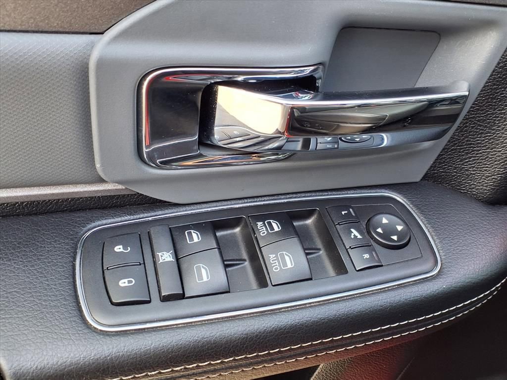 Used 2018 RAM 2500 Power Wagon w/ Leather & Luxury Group image 16