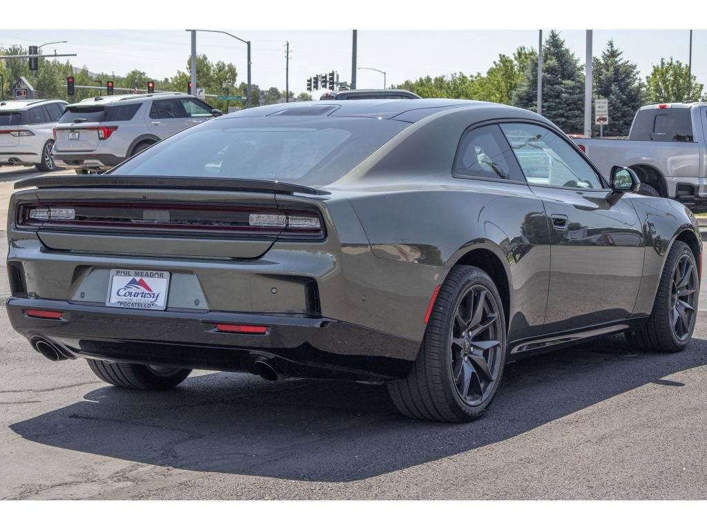 Used 2026 Dodge Charger Scat Pack AWD/4WD image 3