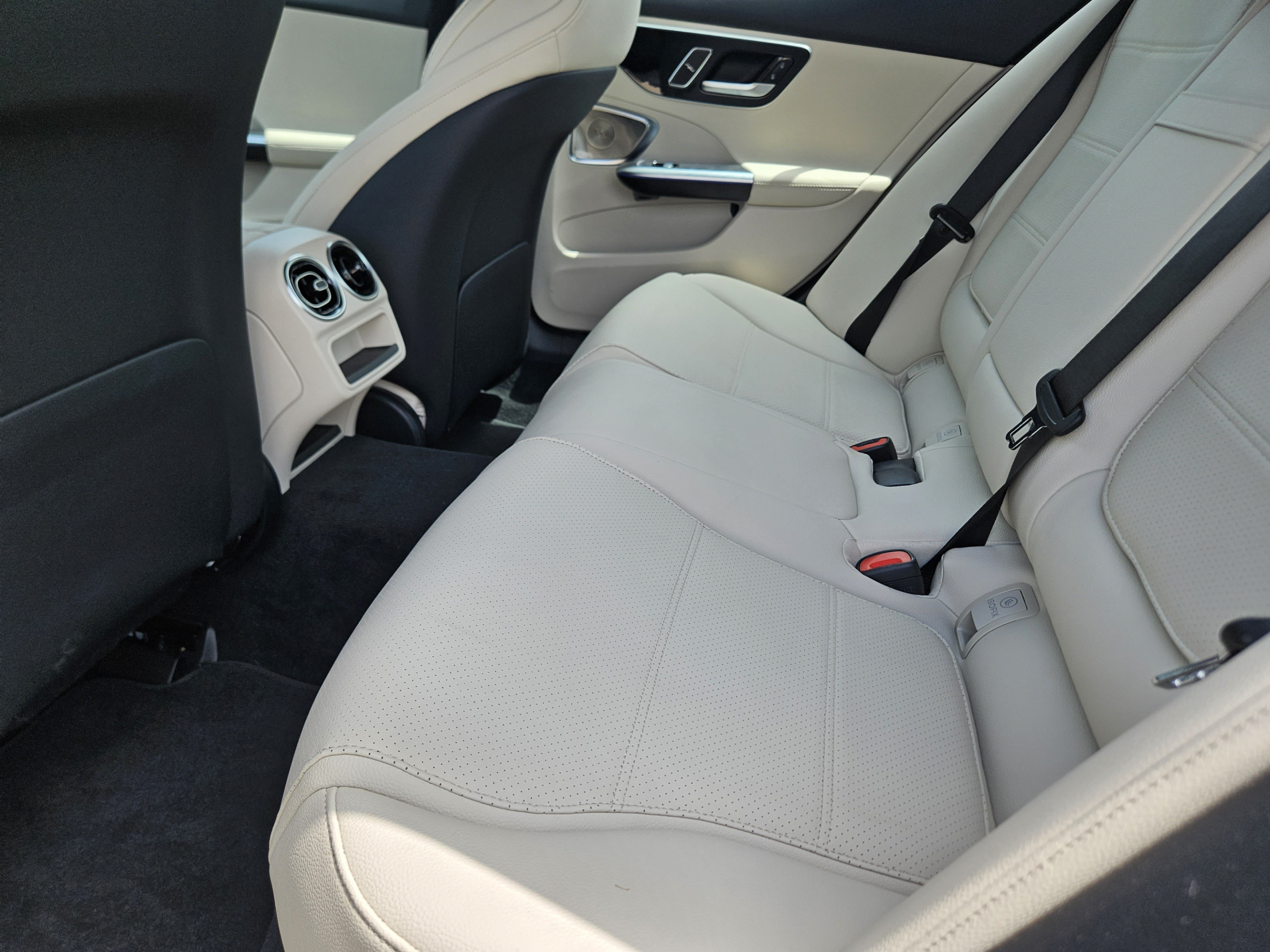 Certified 2026 Mercedes-Benz C 300 Sedan image 19