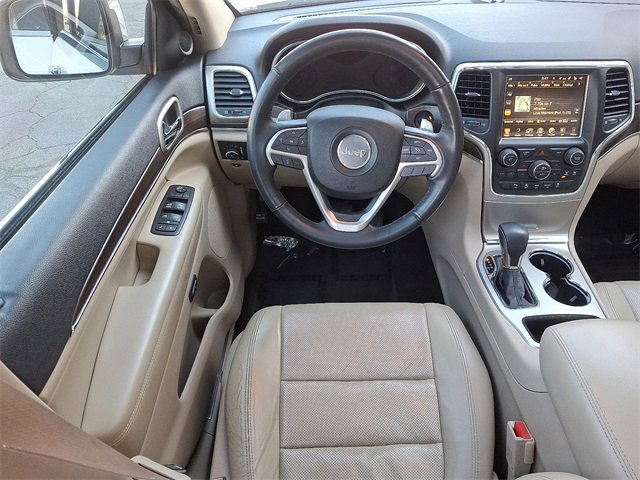Used 2016 Jeep Grand Cherokee Limited w/ Luxury Group II image 12