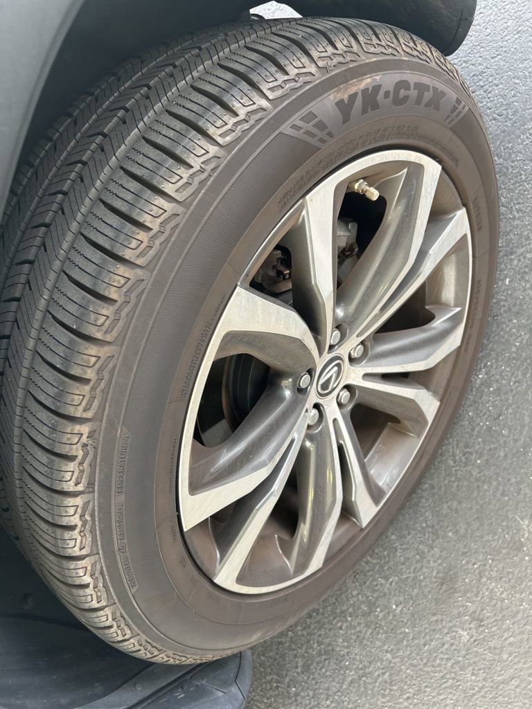 Used 2019 Lexus RX 350L FWD image 10