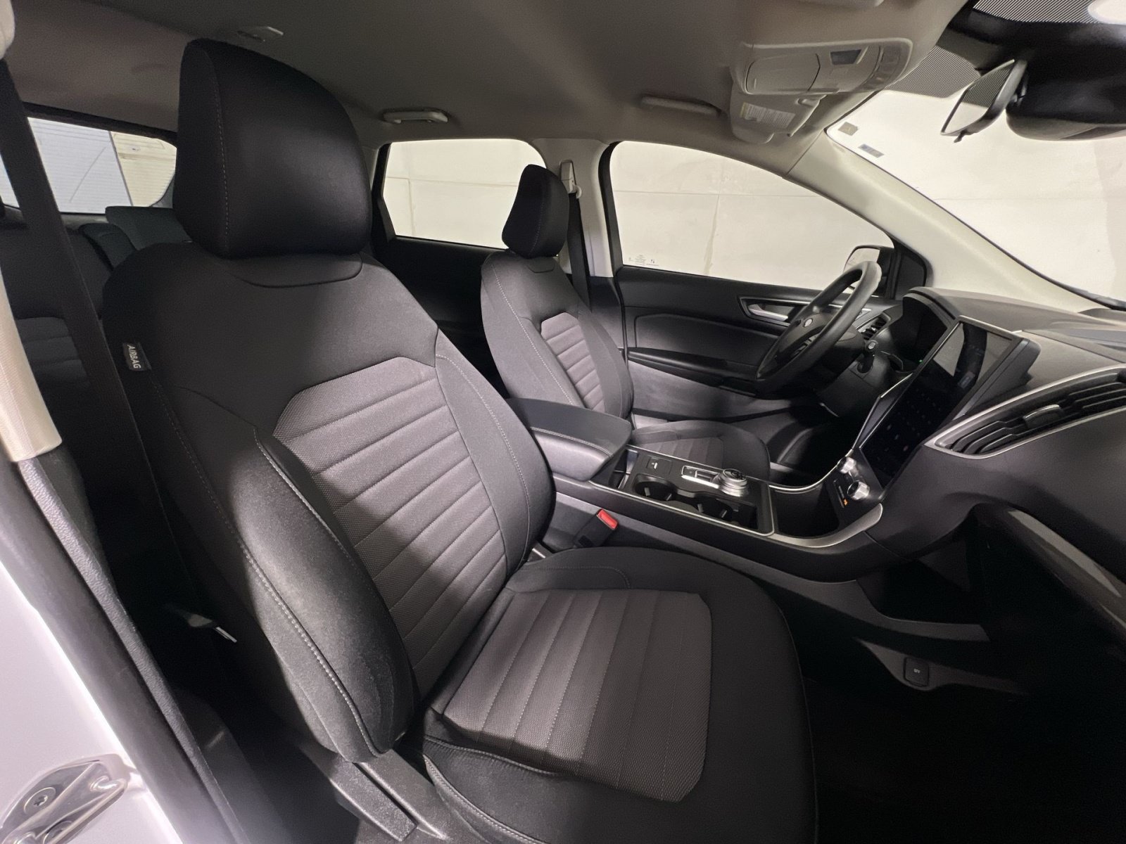 Used 2023 Ford Edge SE AWD/4WD image 25