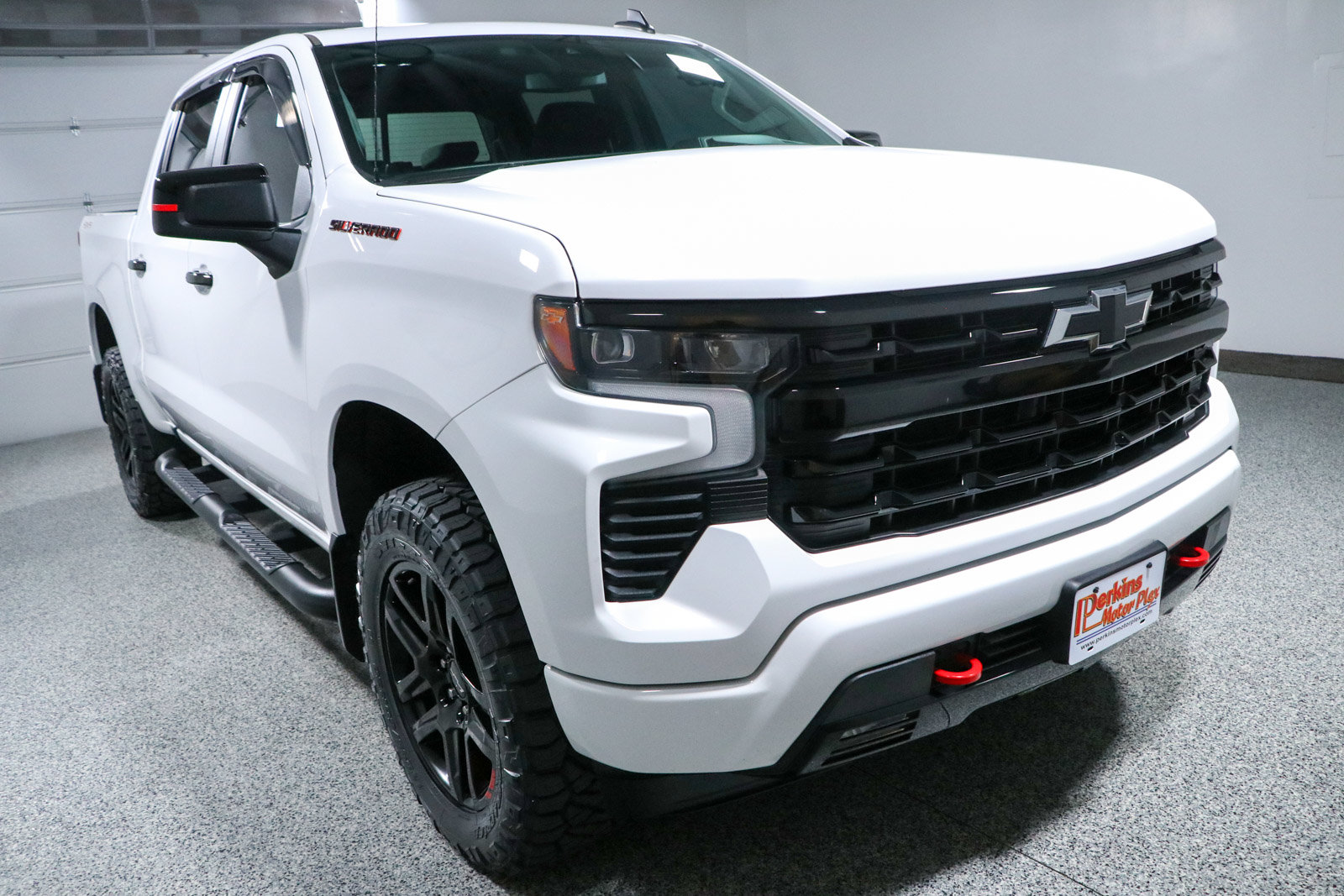 Used 2022 Chevrolet Silverado 1500 RST w/ Redline Edition AWD/4WD image 6