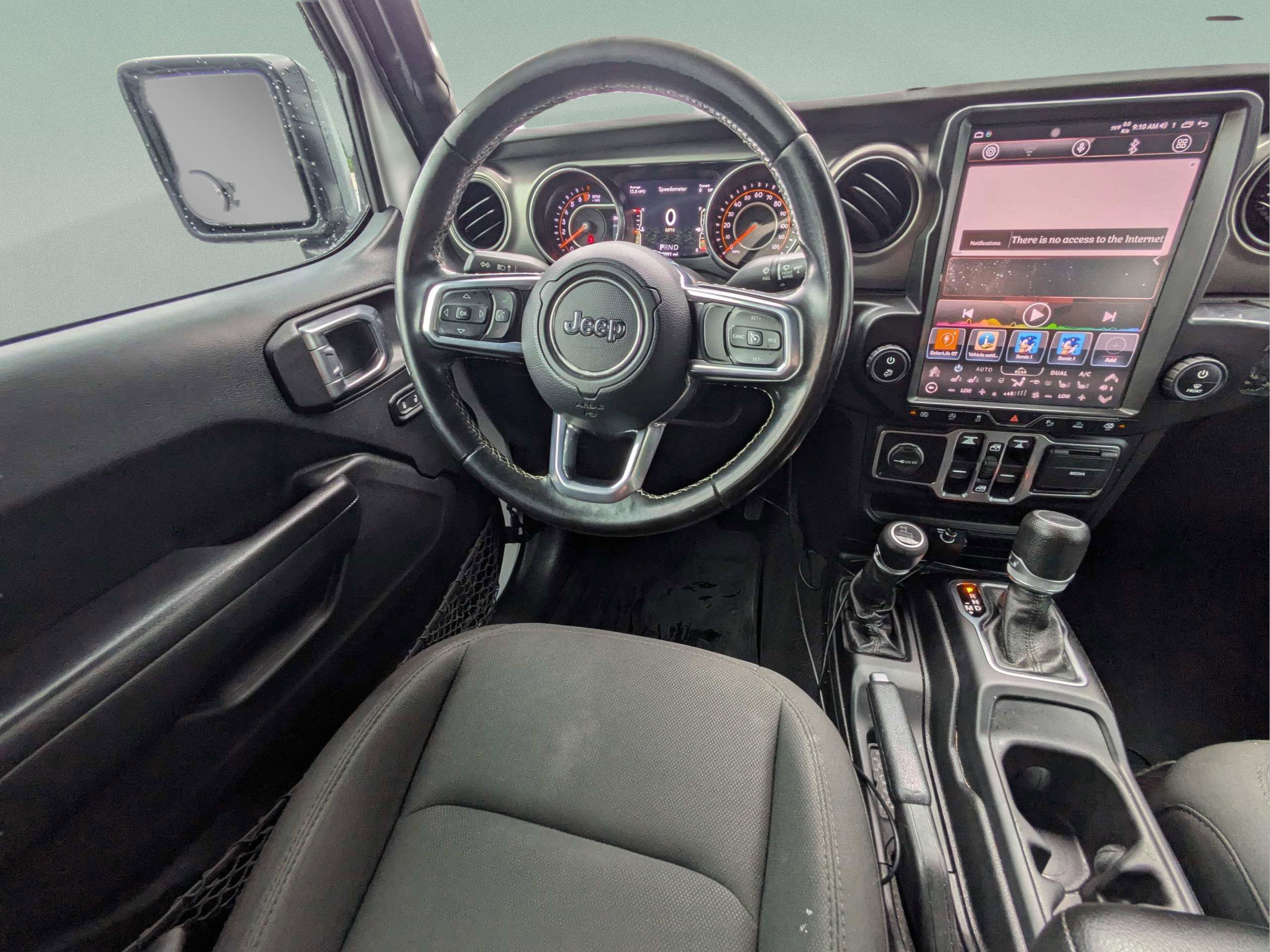 Used 2020 Jeep Gladiator Sport w/ Quick Order Package 24S AWD/4WD image 12