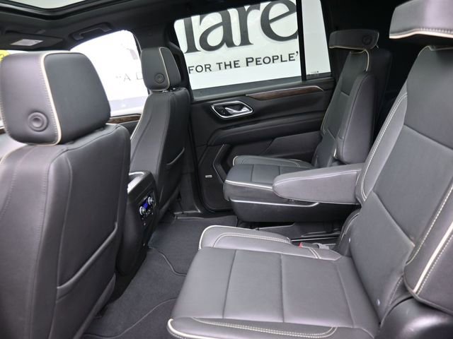 Used 2024 Chevrolet Suburban Premier w/ Premium Package 2 image 28