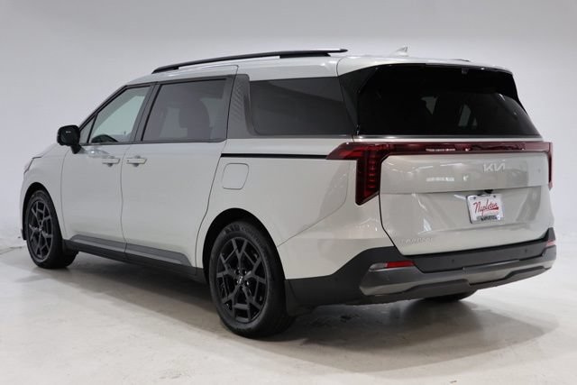 Used 2025 Kia Carnival SX Prestige FWD image 6