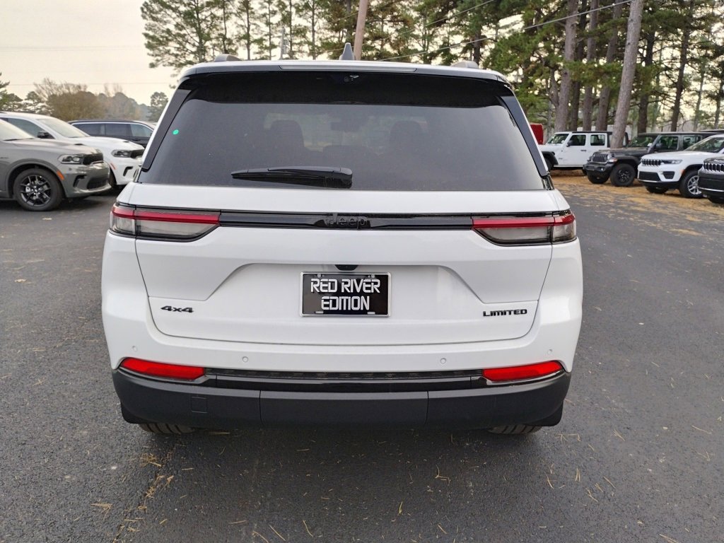 New 2025 Jeep Grand Cherokee Limited w/ Luxury Tech Group II image 6