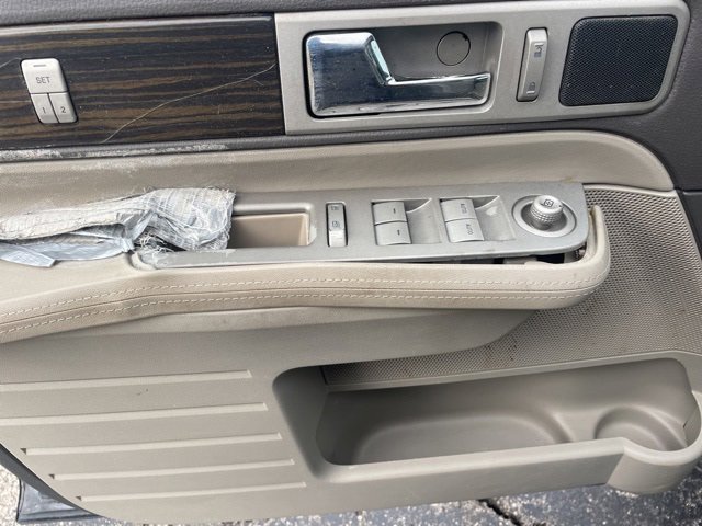 Used 2007 Lincoln MKX 2WD image 19