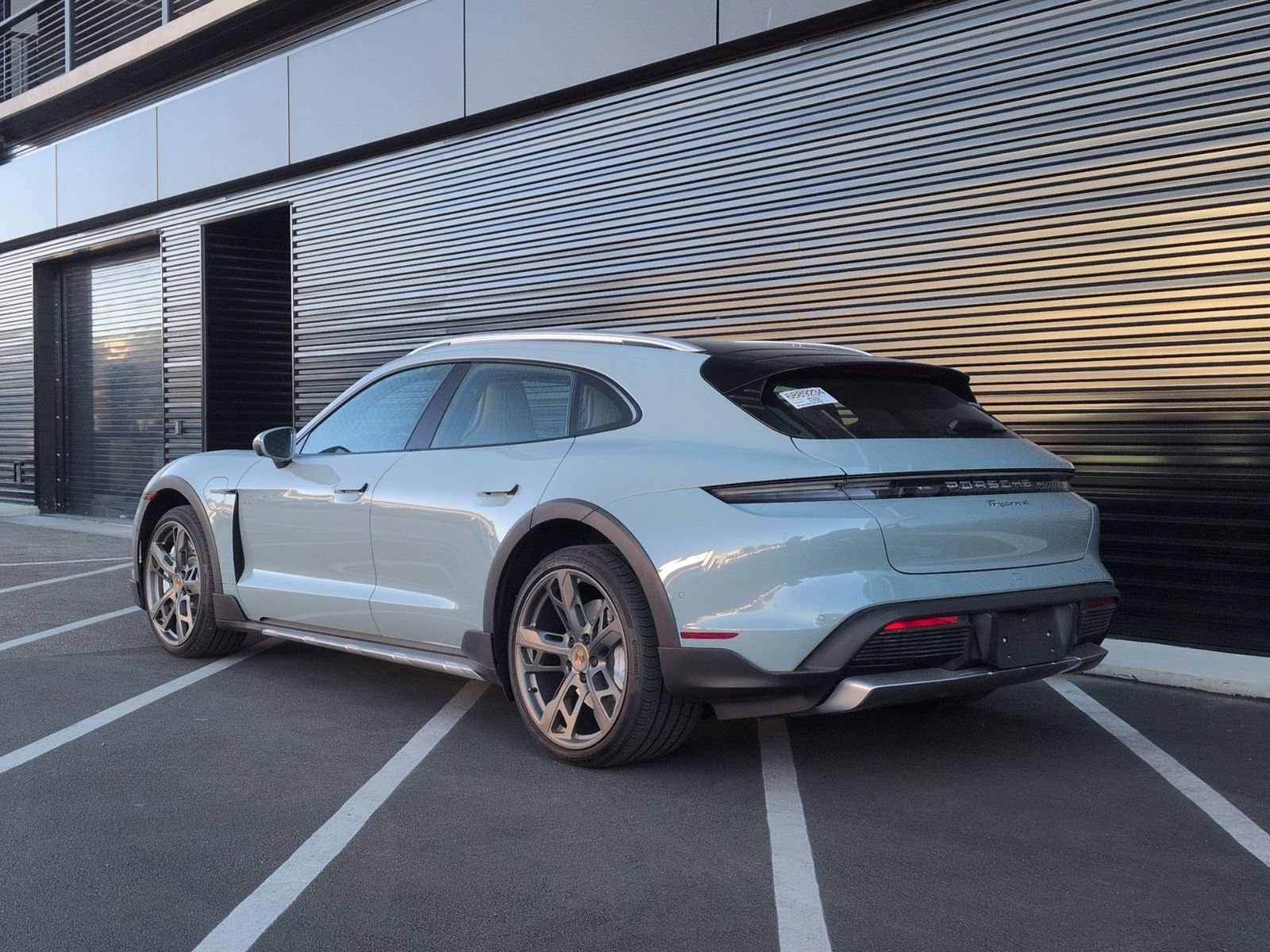 Certified 2025 Porsche Taycan 4 Cross Turismo image 3